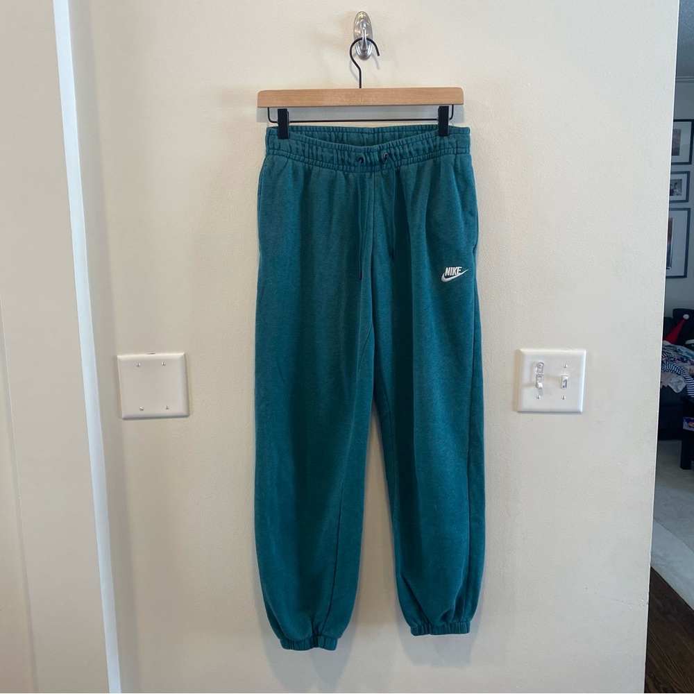 Nike Teal Green Sweatpants Joggers with White Swoosh